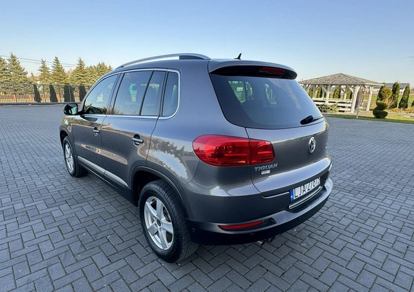 Volkswagen Tiguan cena 52900 przebieg: 195000, rok produkcji 2012 z Puławy małe 379